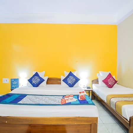 Breeze Hotel Siliguri Buitenkant foto