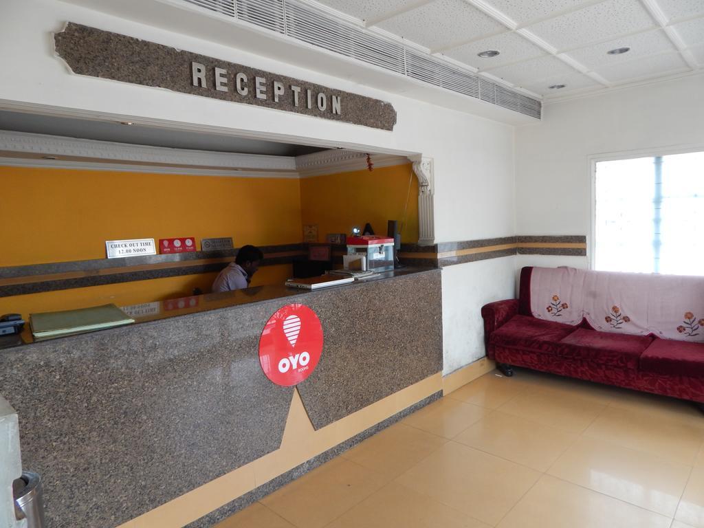 Breeze Hotel Siliguri Buitenkant foto