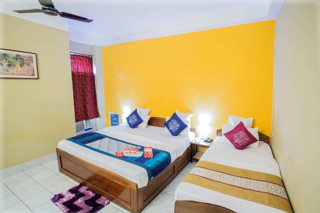 Breeze Hotel Siliguri Buitenkant foto