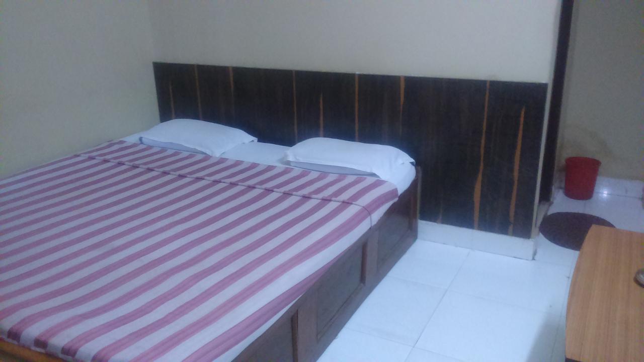 Breeze Hotel Siliguri Buitenkant foto