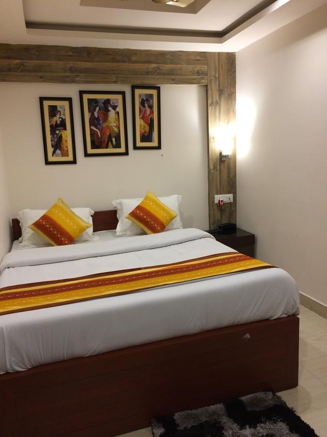 Breeze Hotel Siliguri Buitenkant foto